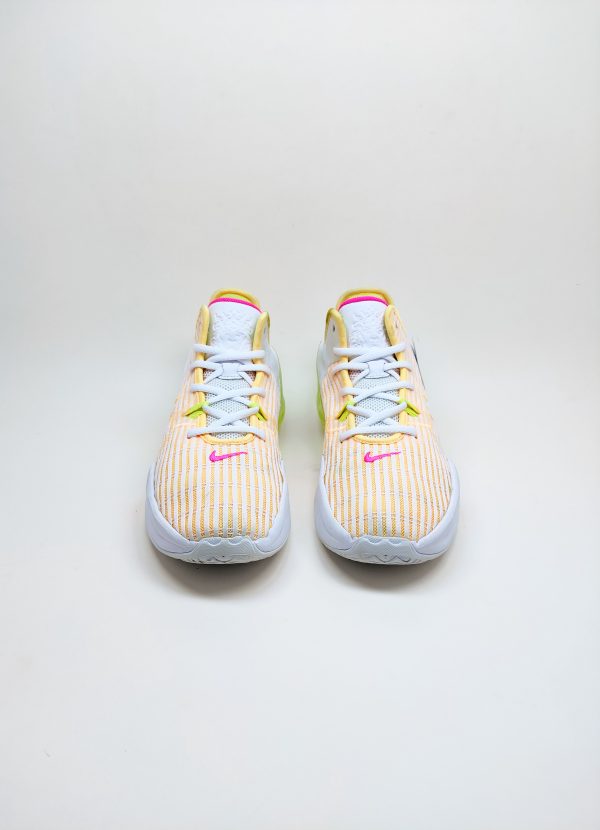 Nike Men's LeBron Witness 6 - Image 3