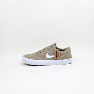 Nike Charge Canvas SB Sneaker