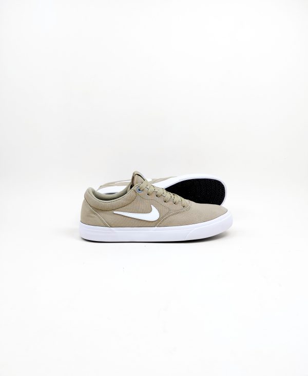 Nike Charge Canvas SB Sneaker - Image 2