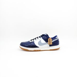 Nike Dunk Low Sneakers