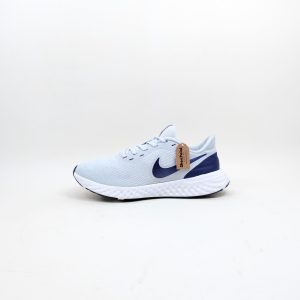 Nike Revolution 5 Running