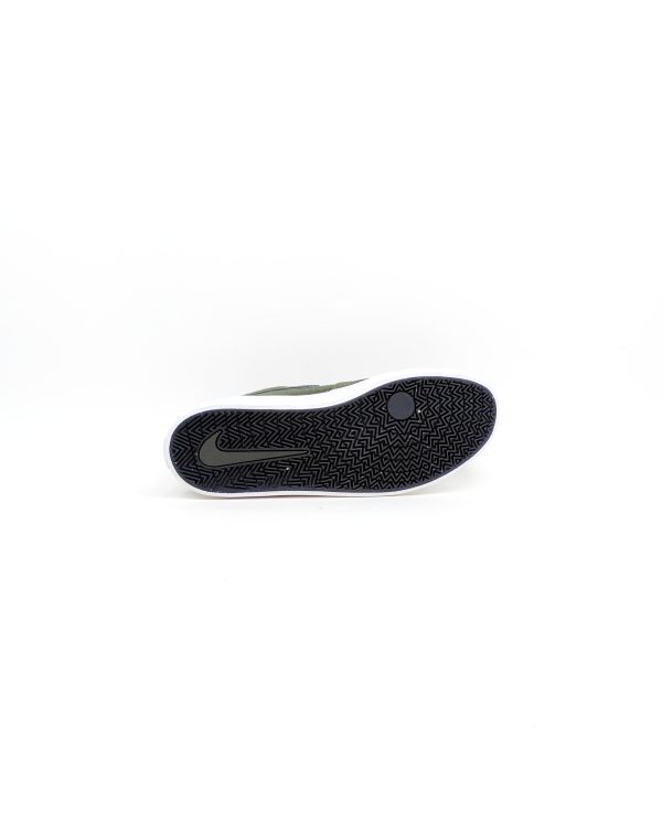 Nike Men's Check Solar SB - Image 4