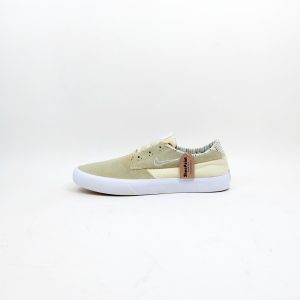 Nike Men's SB Shane Sneakers