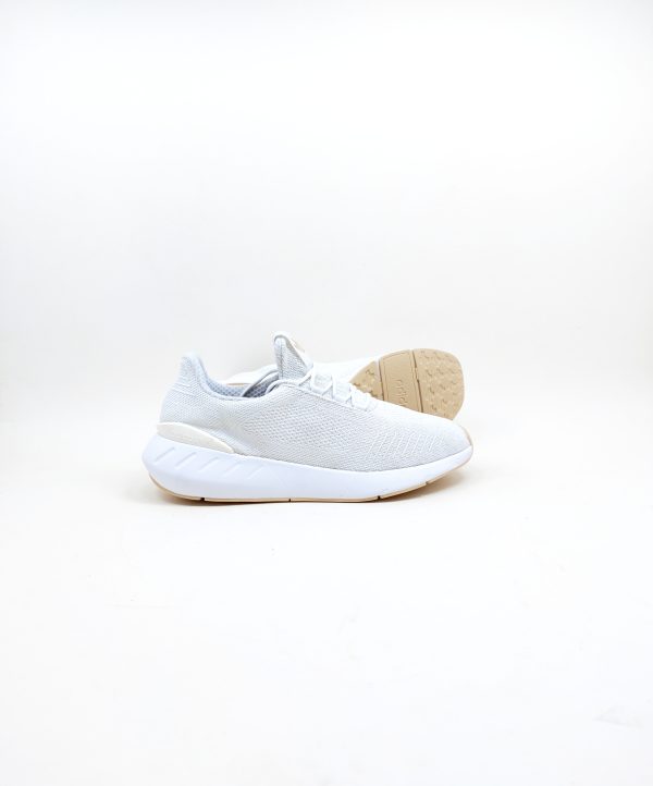 Adidas Men's Swift Run 22 - Image 2
