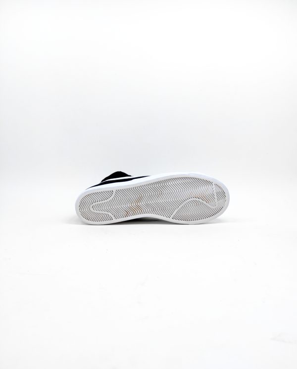Nike Blazer Mid 77 Sneaker - Image 4