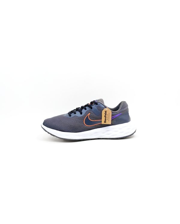 Nike Revolution 6 Running