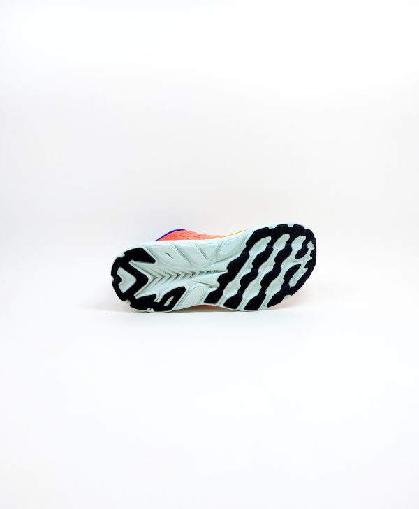 Hoka One Clifton 8 Running - Image 4