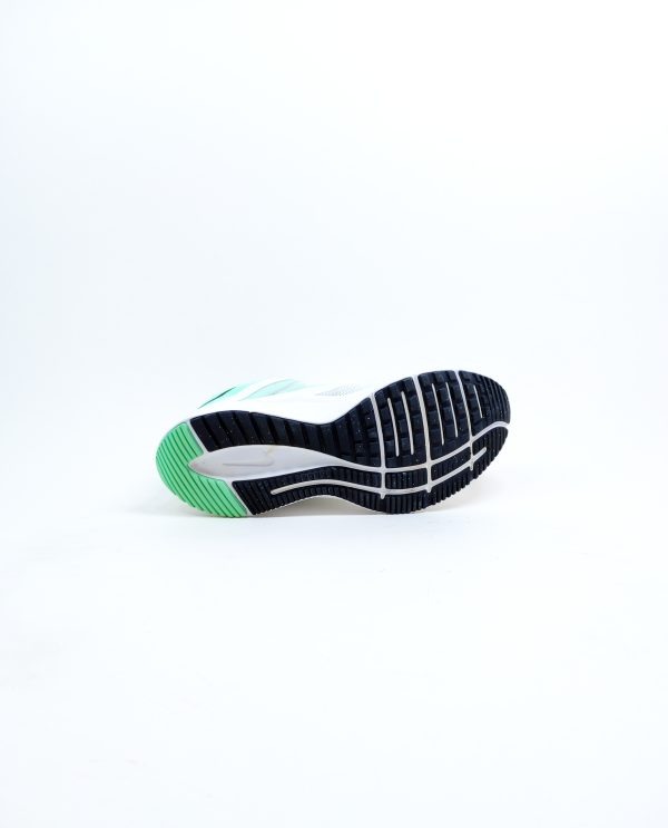 Nike Women's Quest 3 Running - Image 5