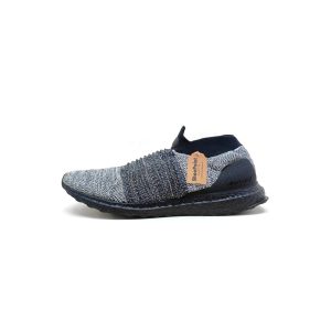 Adidas Men's UltraBoost Laceless